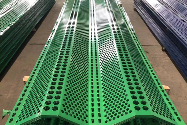 Anti-wind dust net